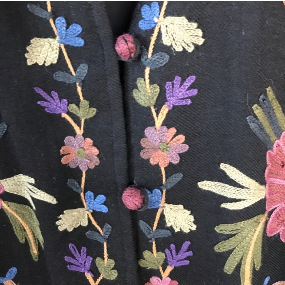 Embroidered Woolen Jacket - Picture 3 of 5